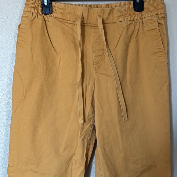 Old Navy Bundle Special 2 shorts and 1 Pants sz 8 - Picture 7 of 7